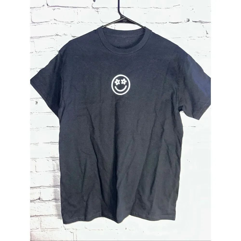 Gildan Black Crew Neck Graphic T-Shirt – Medium – Etsy “I Can Buy Myself Flowers